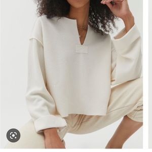 Urban Outfitters Sweater✨